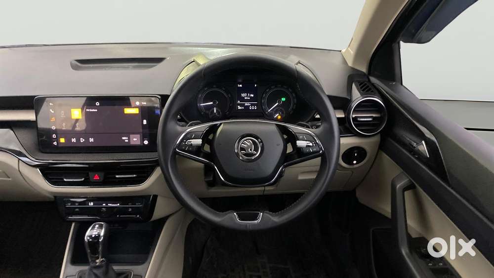 Skoda Slavia 1.0 Ambition Tsi At, 2024, Petrol