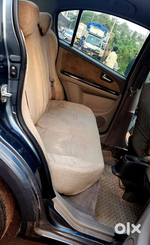 Maruti Suzuki Sx4 Zxi Mt Bsiv Leather, 2010, Petrol