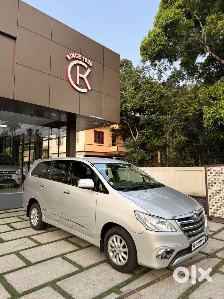 Toyota Innova 2.5 Ev (diesel) Ps 8 Seater Bs Iv, 2014, Diesel