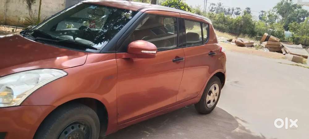 Maruti Suzuki Swift 2012