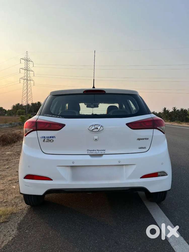 Well Maintained Hyundai Elite I20 Petrol For Sale.