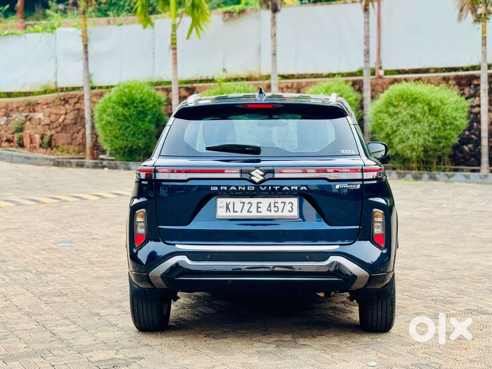 Maruti Suzuki Grand Vitara 1.5 Alpha Smart Hybrid At, 2024, Petrol
