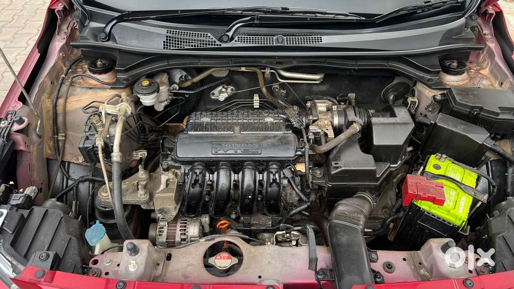 Hyundai I10 Sportz At, 2013, Petrol