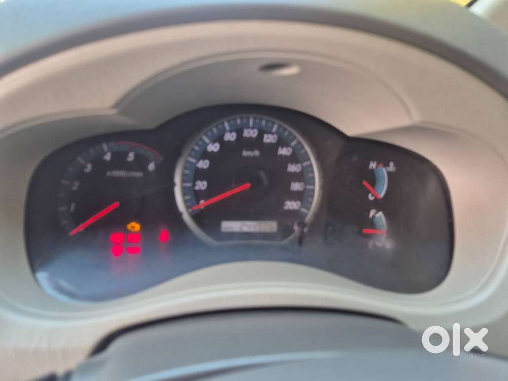 2012 Top Model Vehicle, Two Remote Orginal Keys  Power Door