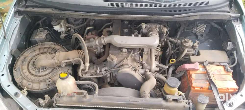 Toyota Innova 2010