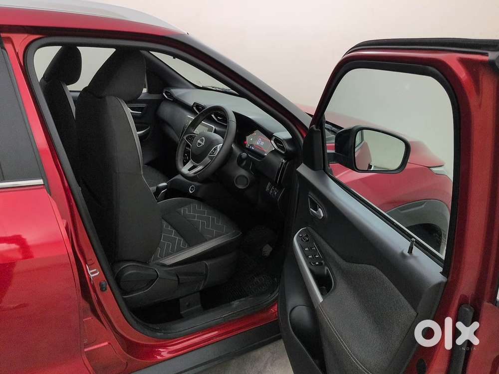 Nissan Magnite 1.0 Xv Premium Turbo Cvt, 2024, Petrol