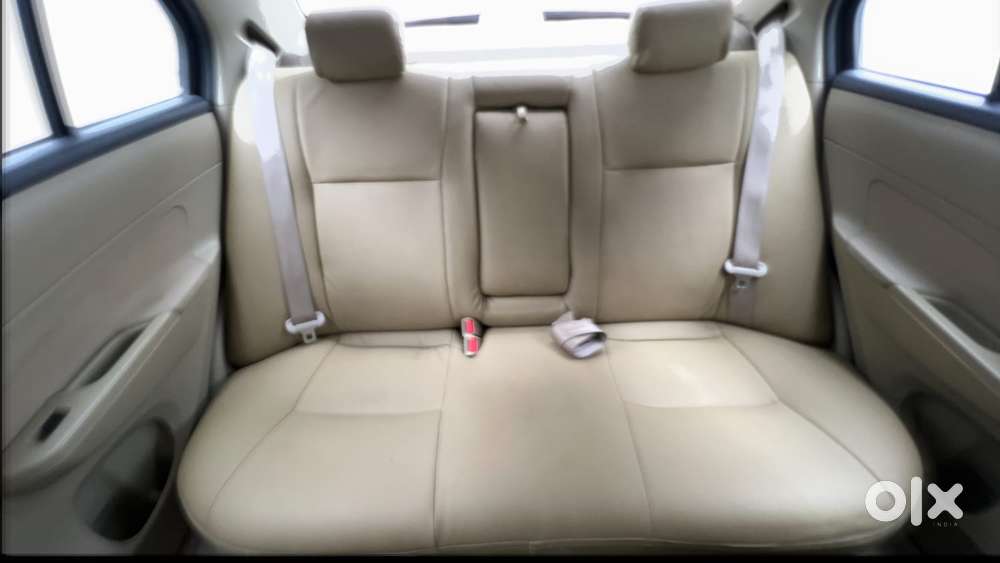 Maruti Suzuki Swift Dzire 1.3 Vxi, 2015, Petrol