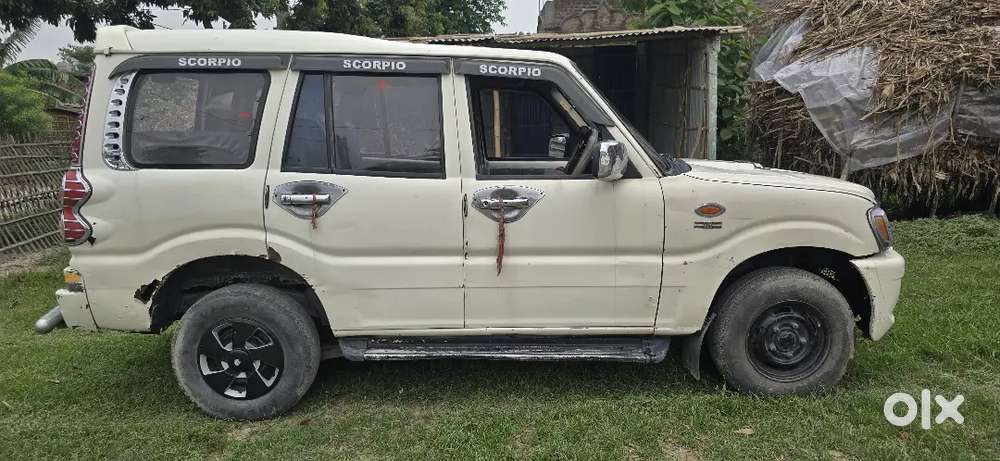 Mahindra Scorpio 2017 डीज़ल