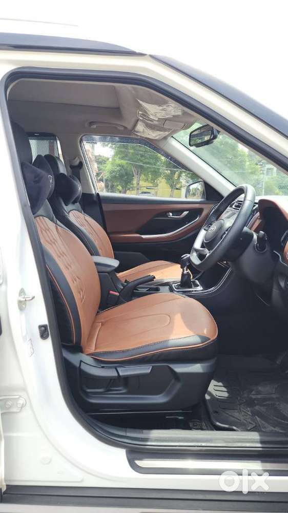 Hyundai Alcazar 1.5 Mt Executive 7s, 2024, Petrol