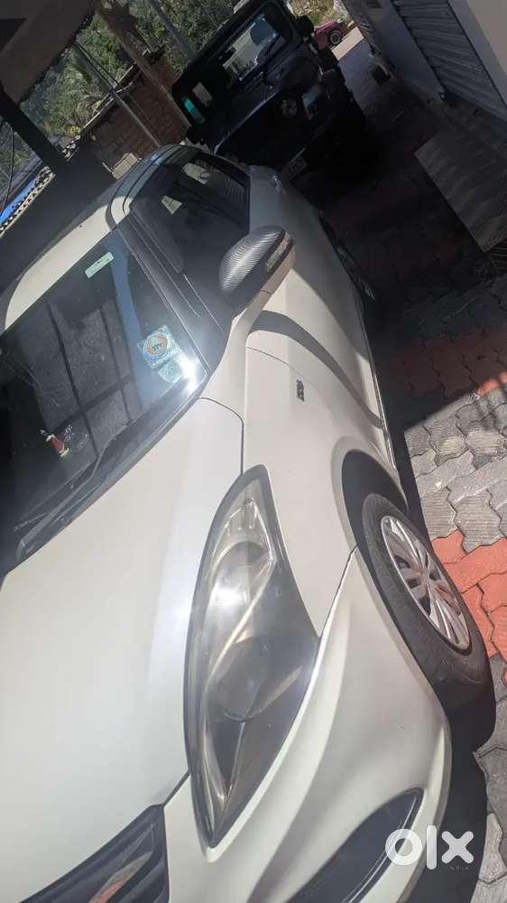 Maruti Suzuki Dzire 2015