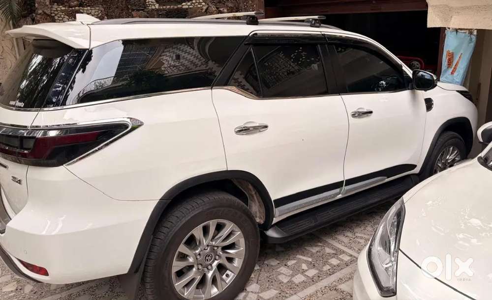 Toyota Fortuner 2023 Diesel