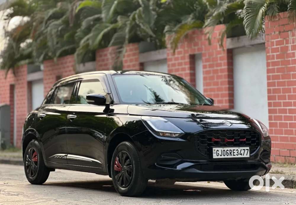 Maruti Suzuki Swift Vxi, 2025, Petrol