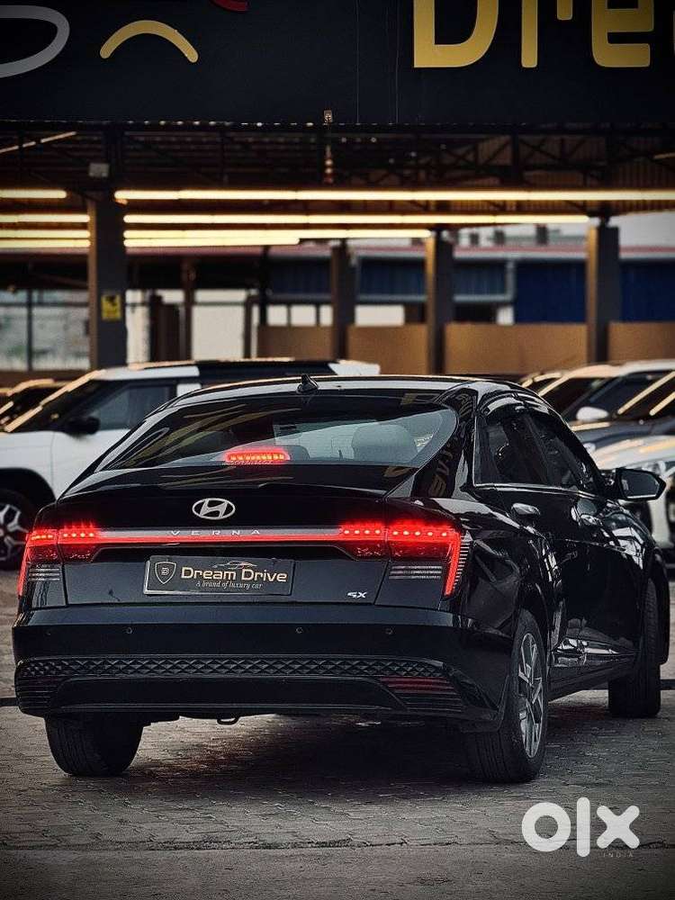 Hyundai New Verna Sx O 1.5 Turbo Gdi Mt, 2023, Petrol