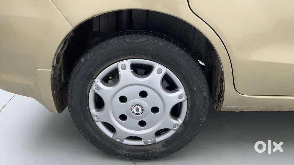 Maruti Suzuki Ertiga Vxi At, 2016, Petrol