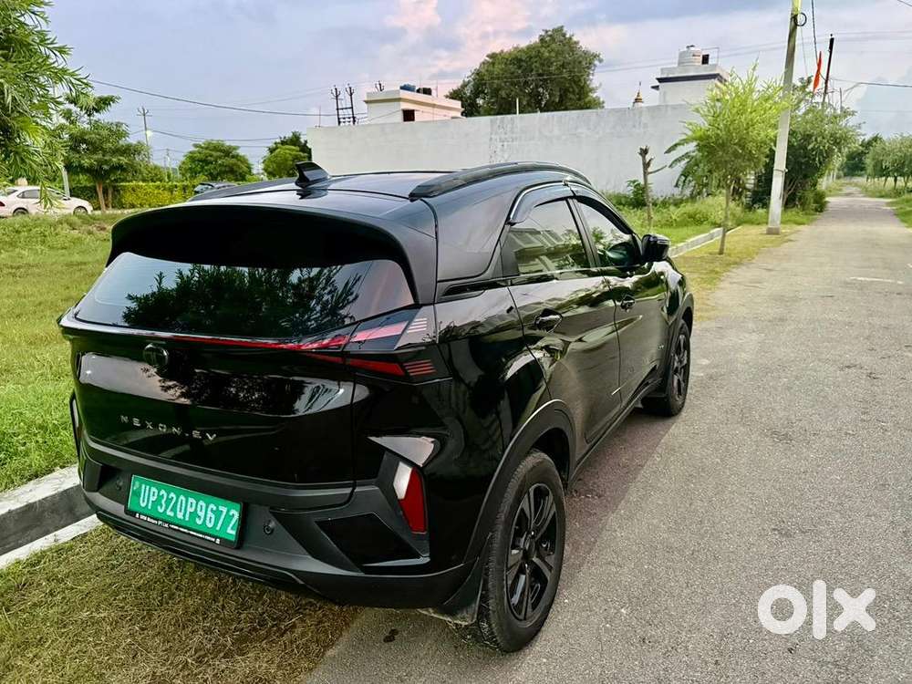 Nexon Ev Dark Red Edition With Graphene Coating