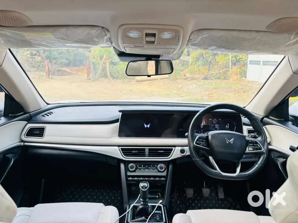 Mahindra Xuv700 Ax7 L 2022