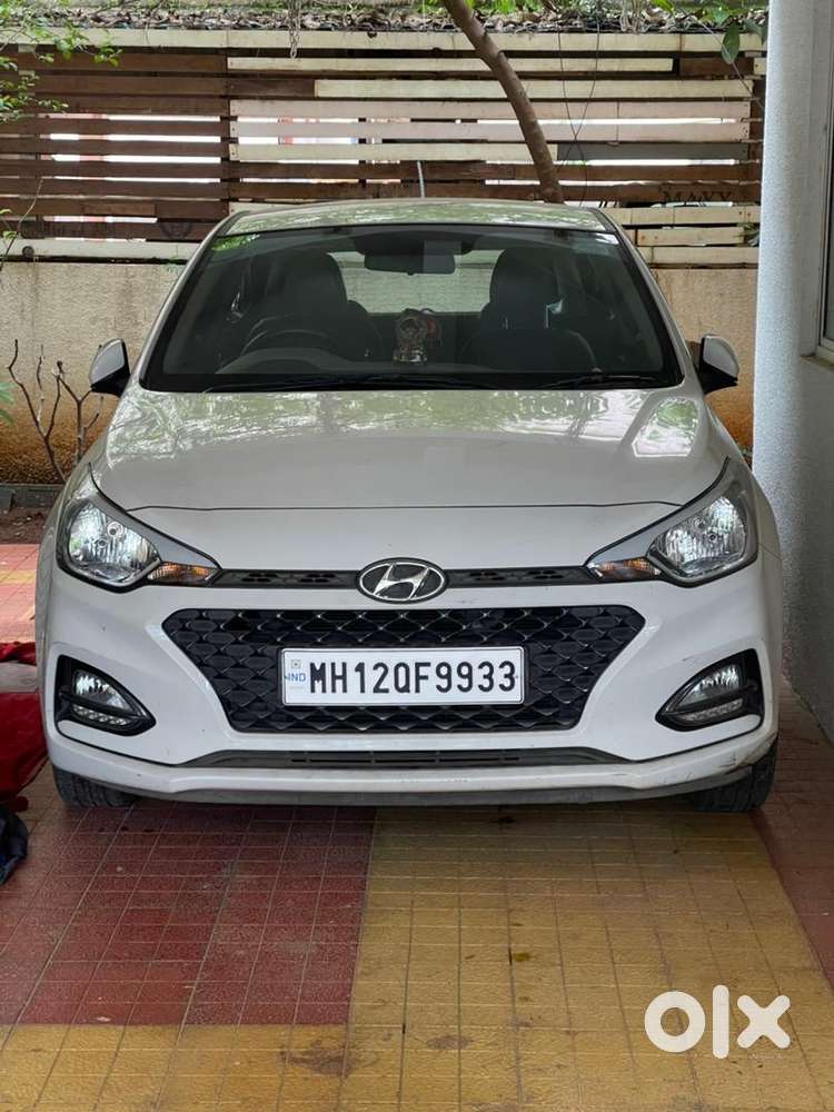 Hyundai Petrol 2018 Car