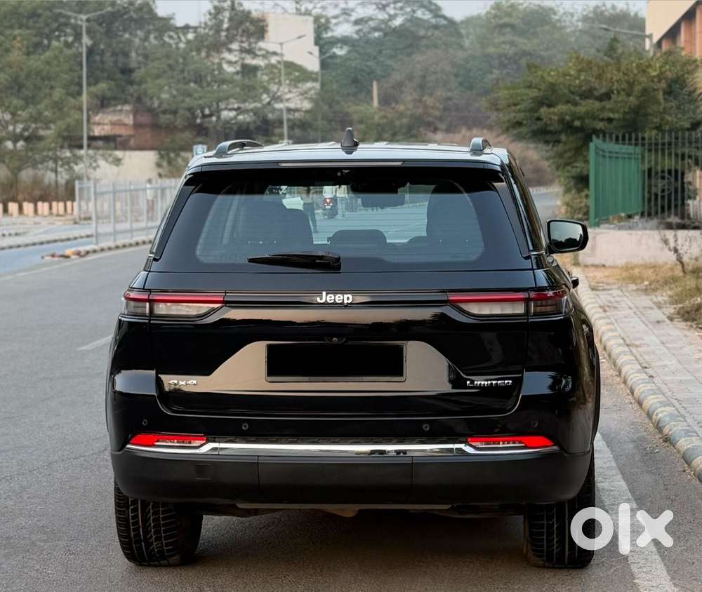 Jeep Grand Cherokee Limited (o) 4x4 At, 2024, Petrol