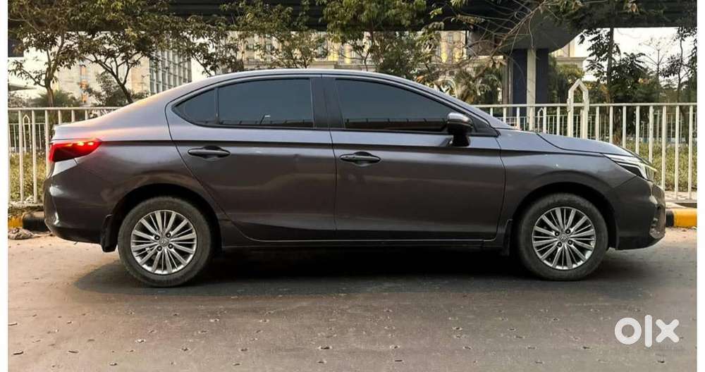 Honda City Mt Petrol V..2022 Model..mint Condition.2nd Owner