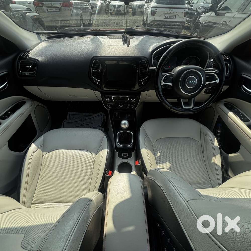 Jeep Compass 1.4 Longitude Option, 2017, Diesel