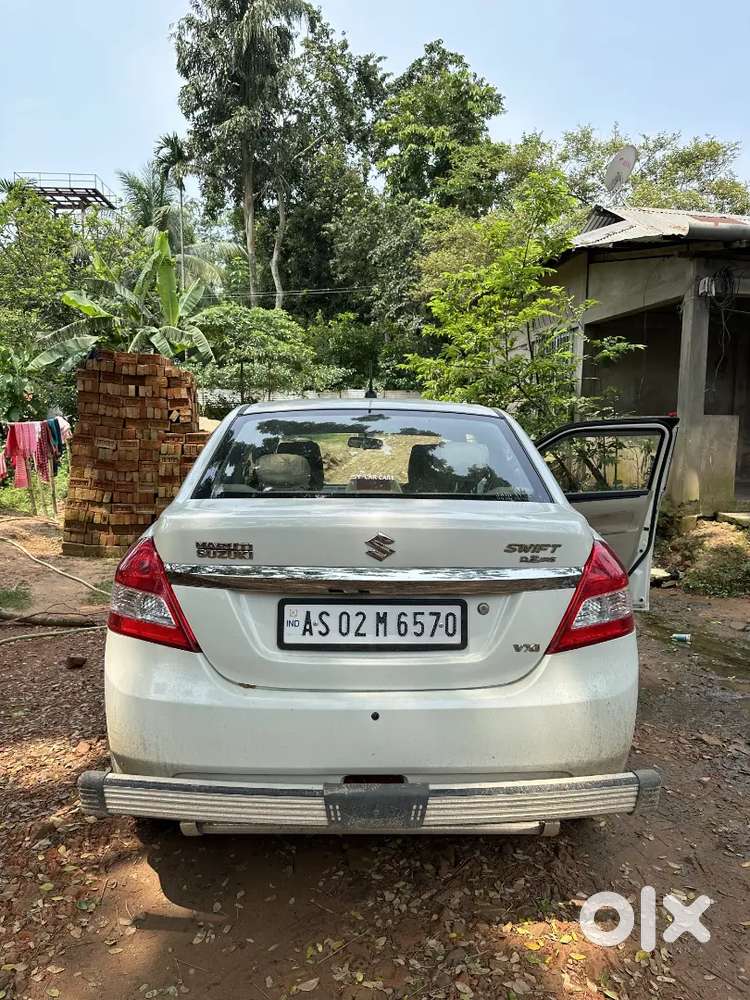Maruti Suzuki Dzire 2015 Petrol 83295 Km Driven