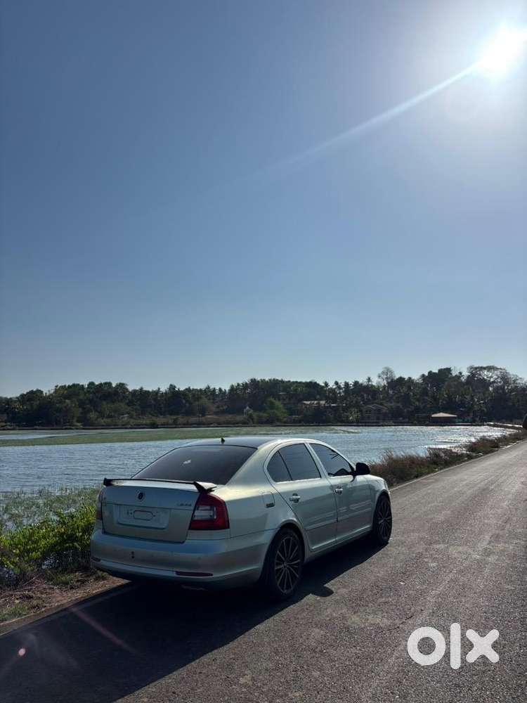 Skoda Laura 2009 Diesel Well Maintained