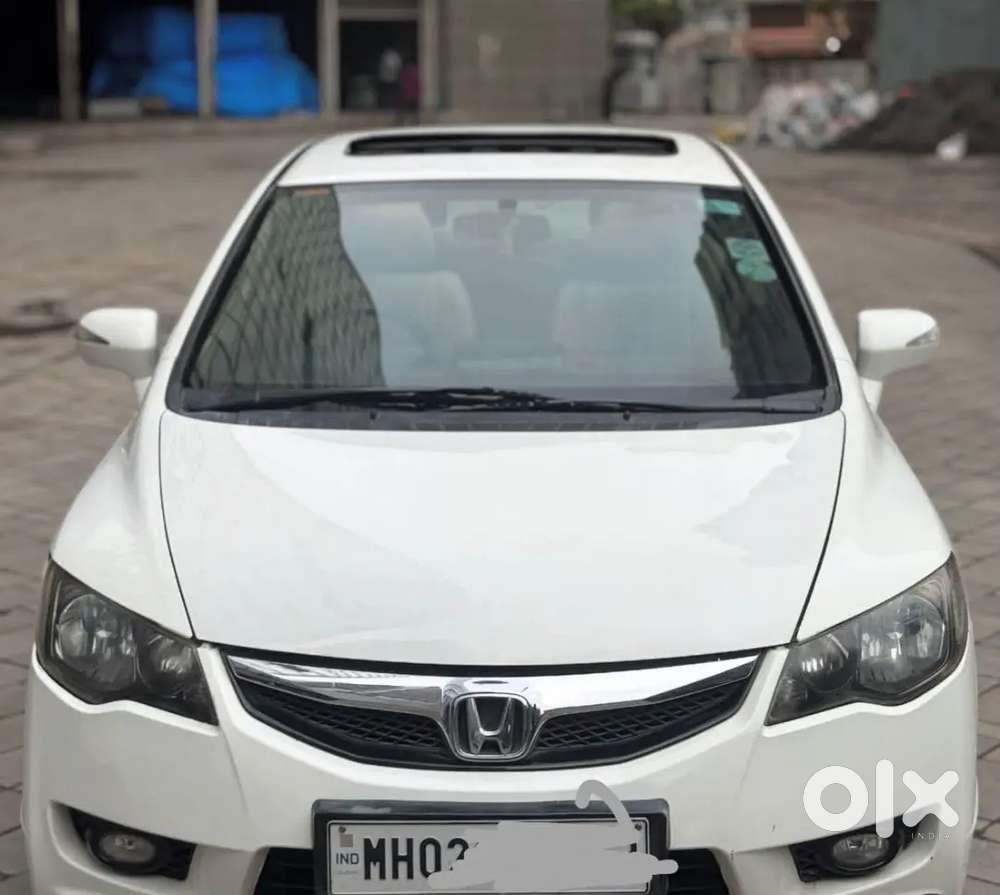 Honda Civic 1.8 V 2011 With Sunroof