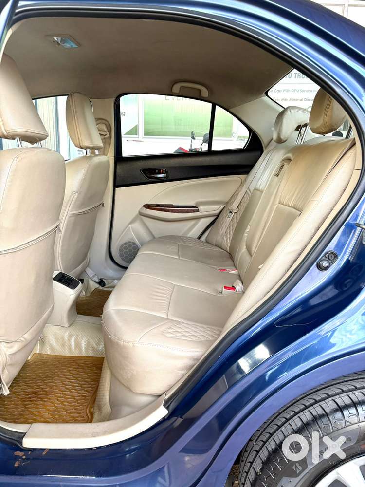 Maruti Suzuki Swift Dzire Vxi Optional, 2017, Petrol