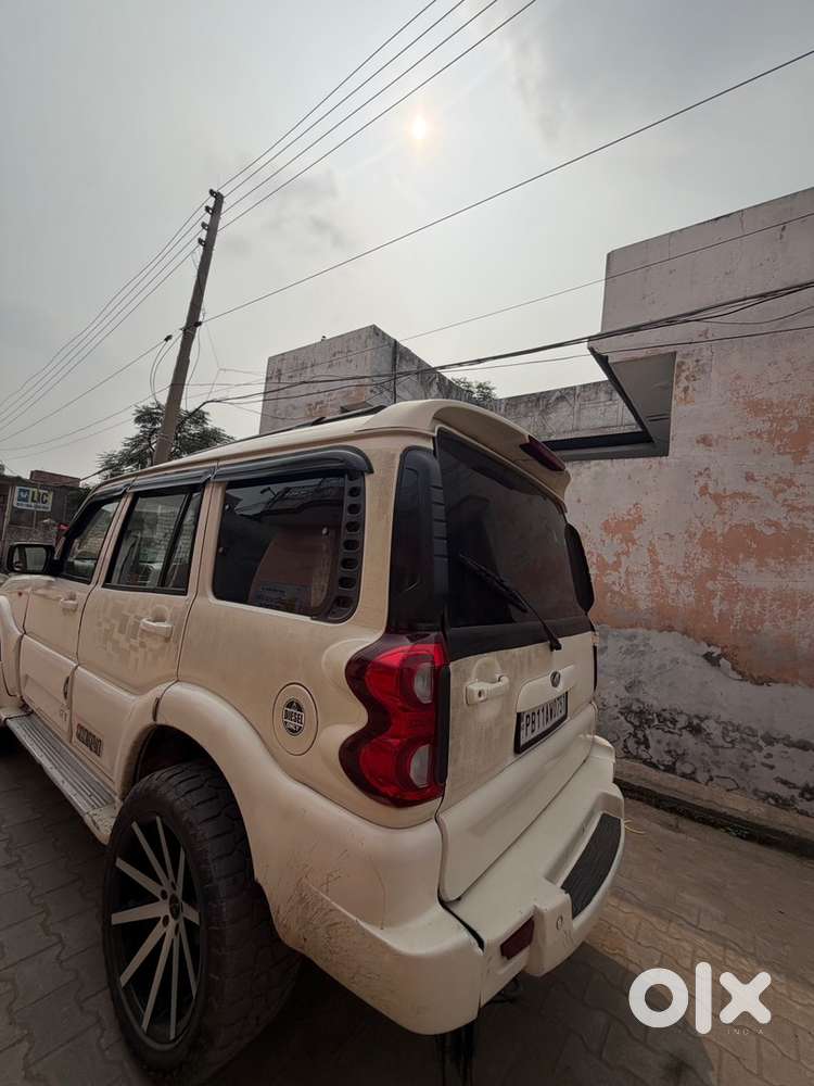 Mahindra Scorpio Diesel 2011