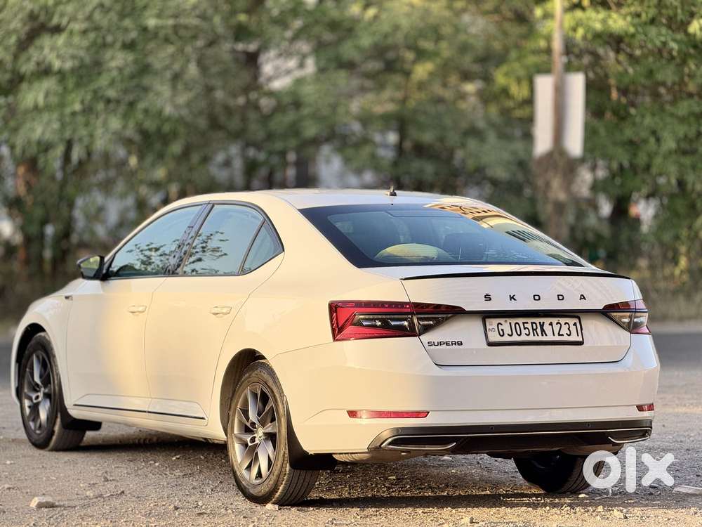 Skoda Superb 2.0 Sportline Tsi At, 2020, Petrol