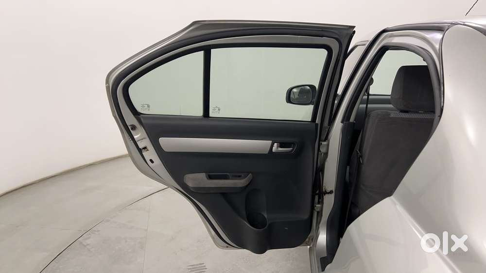 Maruti Suzuki Swift Dzire 1.2 Vxi Bsiv, 2011, Petrol