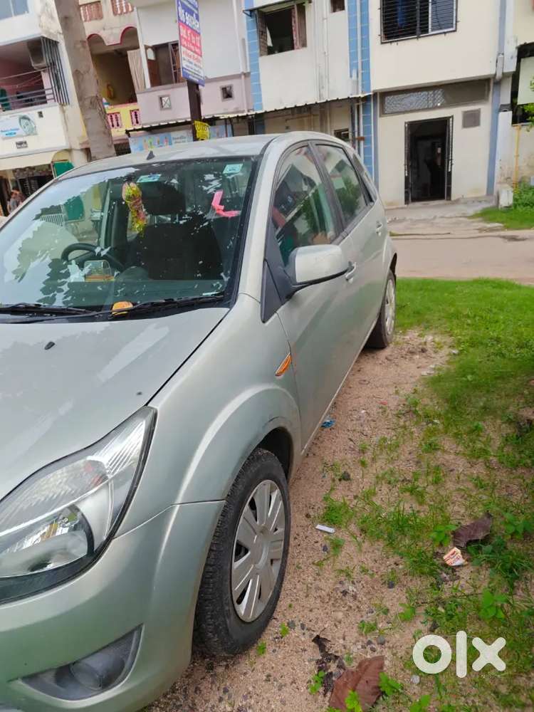 Ford Figo Petrol Zxi 2010