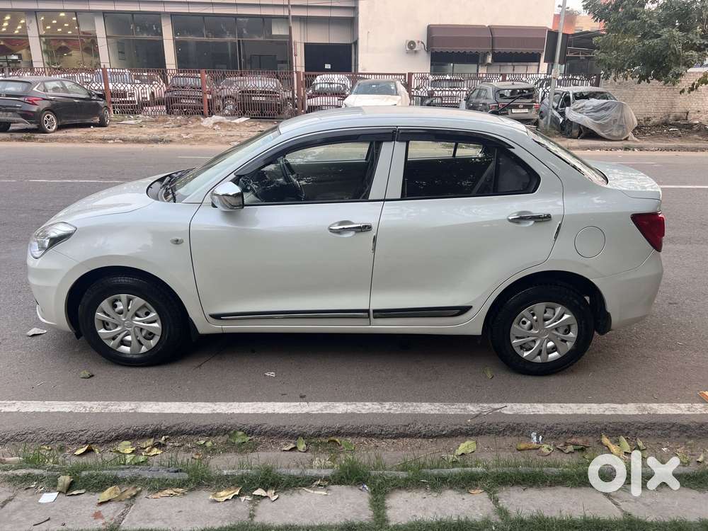Maruti Suzuki Dzire 1.2 Lxi, 2020, Petrol