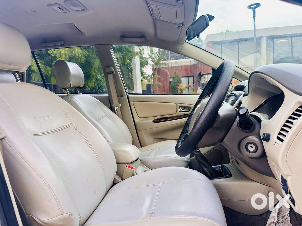 Toyota Innova 2.5 Vx 8 Str, 2014, Diesel
