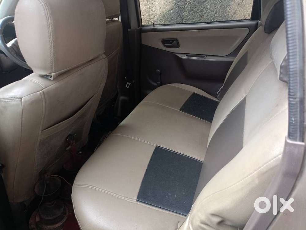 Maruti Suzuki Estilo Lxi Bs-iv, 2010, Petrol