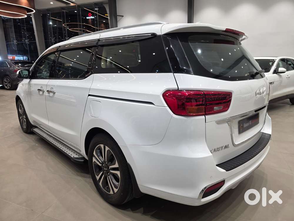 Kia Carnival Limousine Plus 7 Str, 2023, Diesel