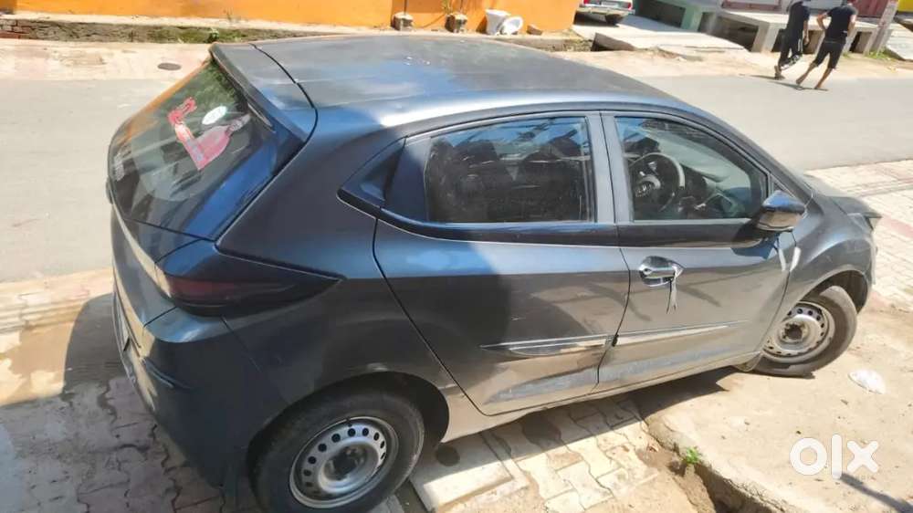 Tata Altroz 1.2 Petrol 2022