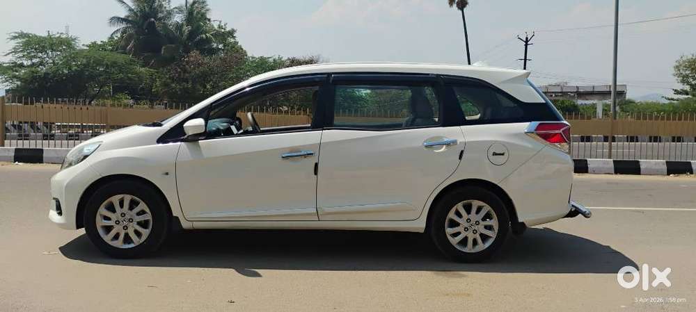 Honda Mobilio, 2014, Diesel