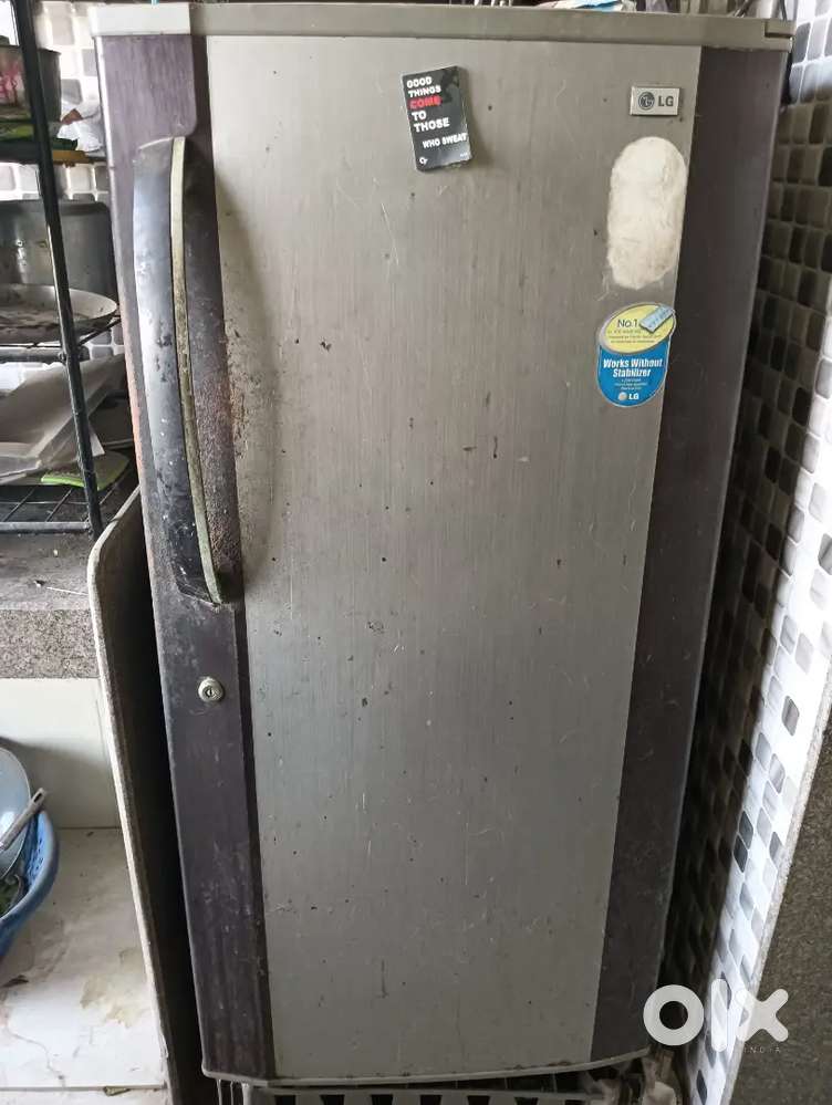 Fridge for sale 3500