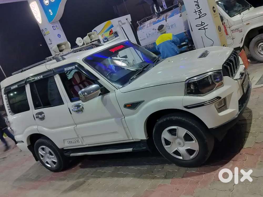 Mahindra Scorpio S6 Plus 2016 Diesel Car
