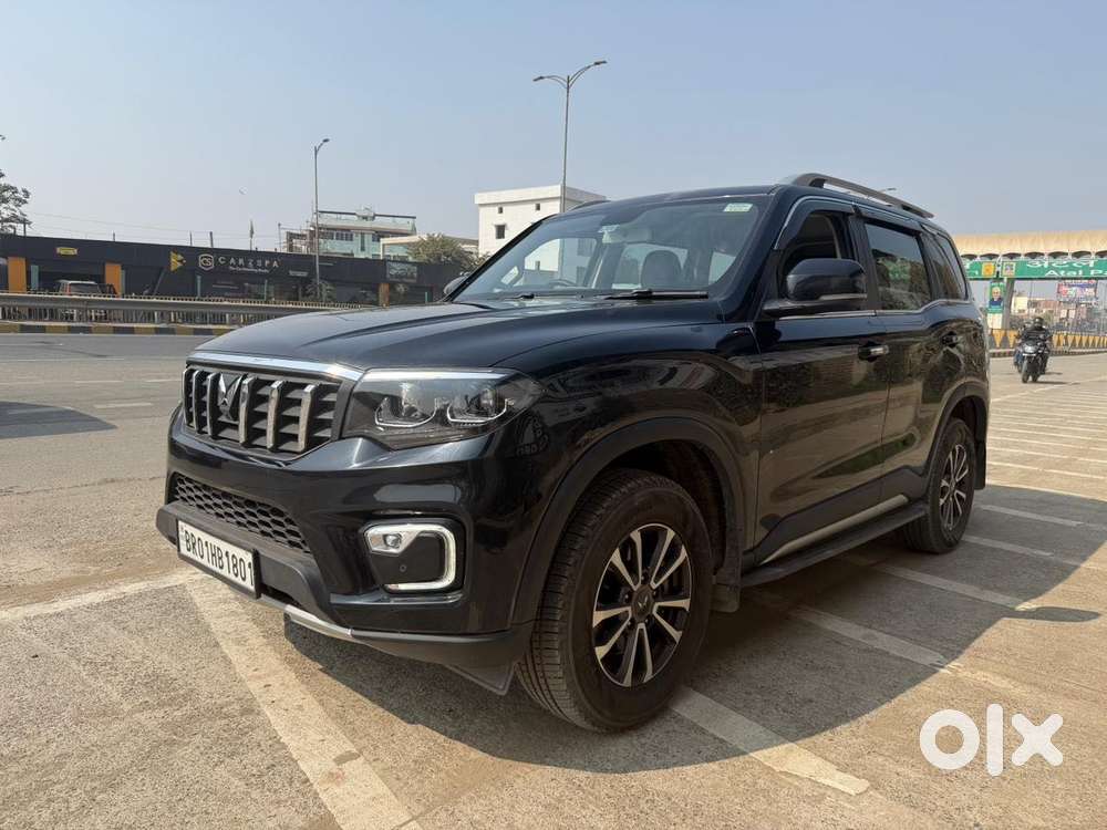 Toyota Fortuner [2021-ongoing] 2.8 2wd Diesel At, 2022, Diesel