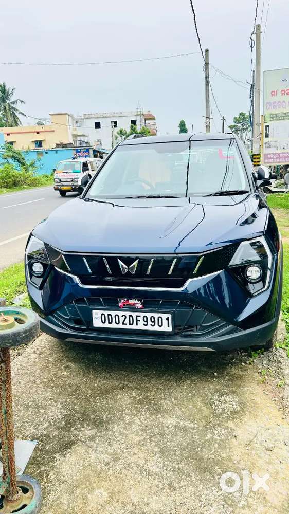 Mahindra Xuv 3xo 2025