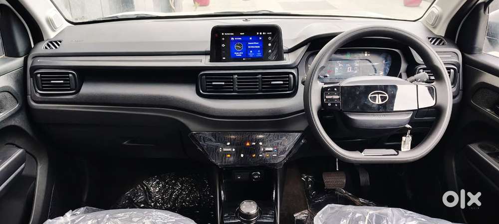 Tata Punch Ev Smart Plus, 2025, Electric