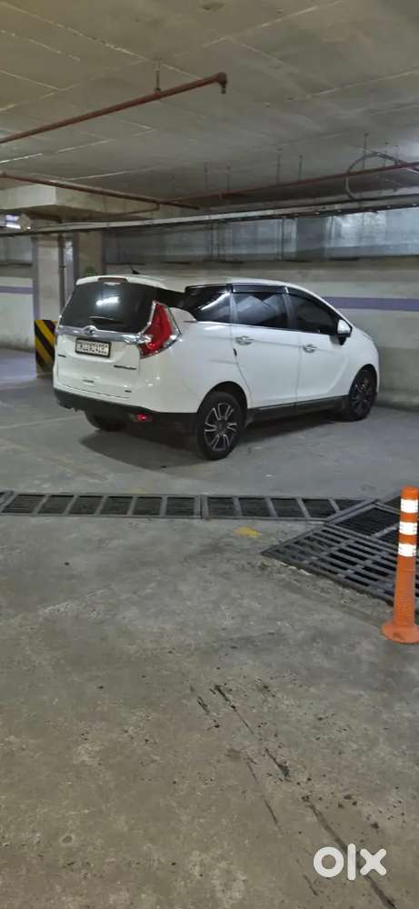 Mahindra Marazzo 2019 Diesel 97000 Km Driven