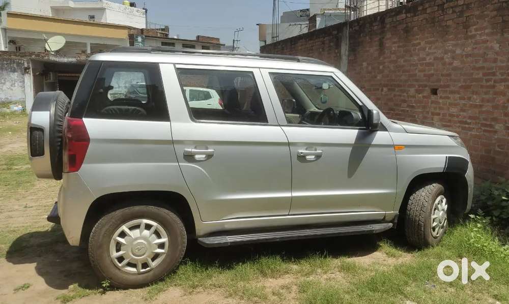 Mahindra Tuv 300 2017model