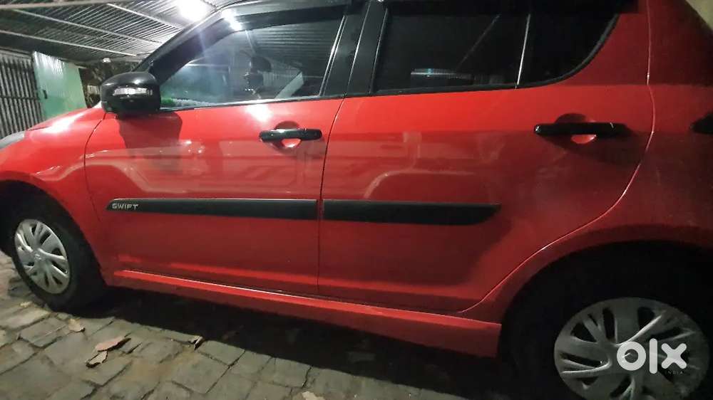 Maruti Suzuki Swift 2016