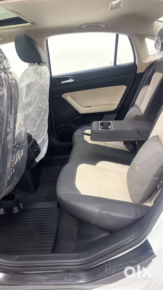 Volkswagen Virtus Topline 1.0 Tsi At (electric Seats), 2025, Petrol