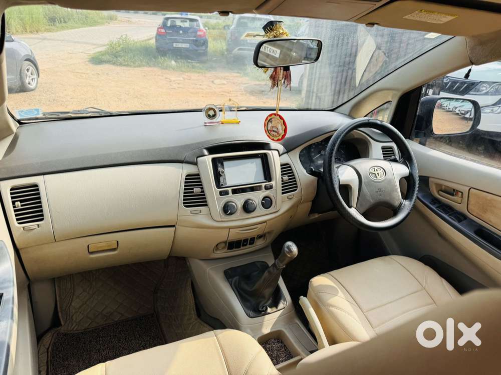 Toyota Innova 2.5 G (diesel) 7 Seater, 2013, Diesel
