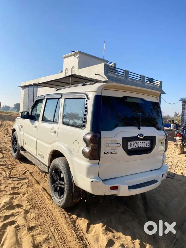 Mahindra Scorpio 2016 2nd Owner