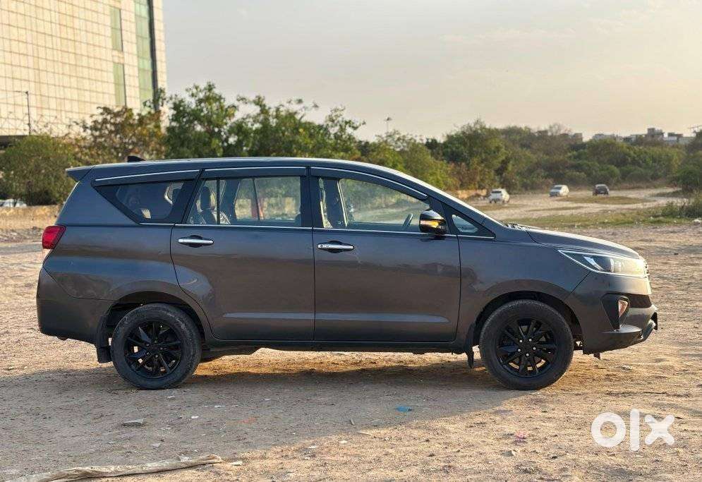 Toyota Innova Crysta 2.4 V, 2018, Diesel